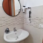 Eliana Affittacamere 3*