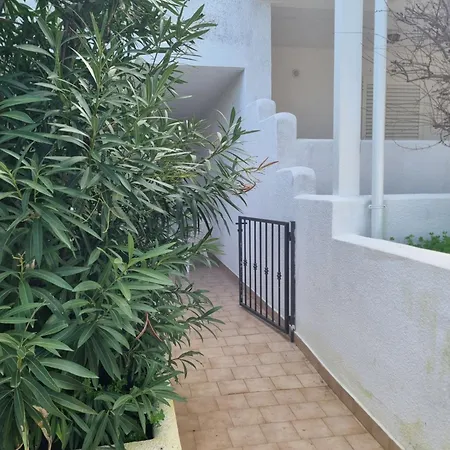 Calce Bianca Apulia Гостевой дом 3*