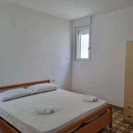 Calce Bianca Apulia Монополи